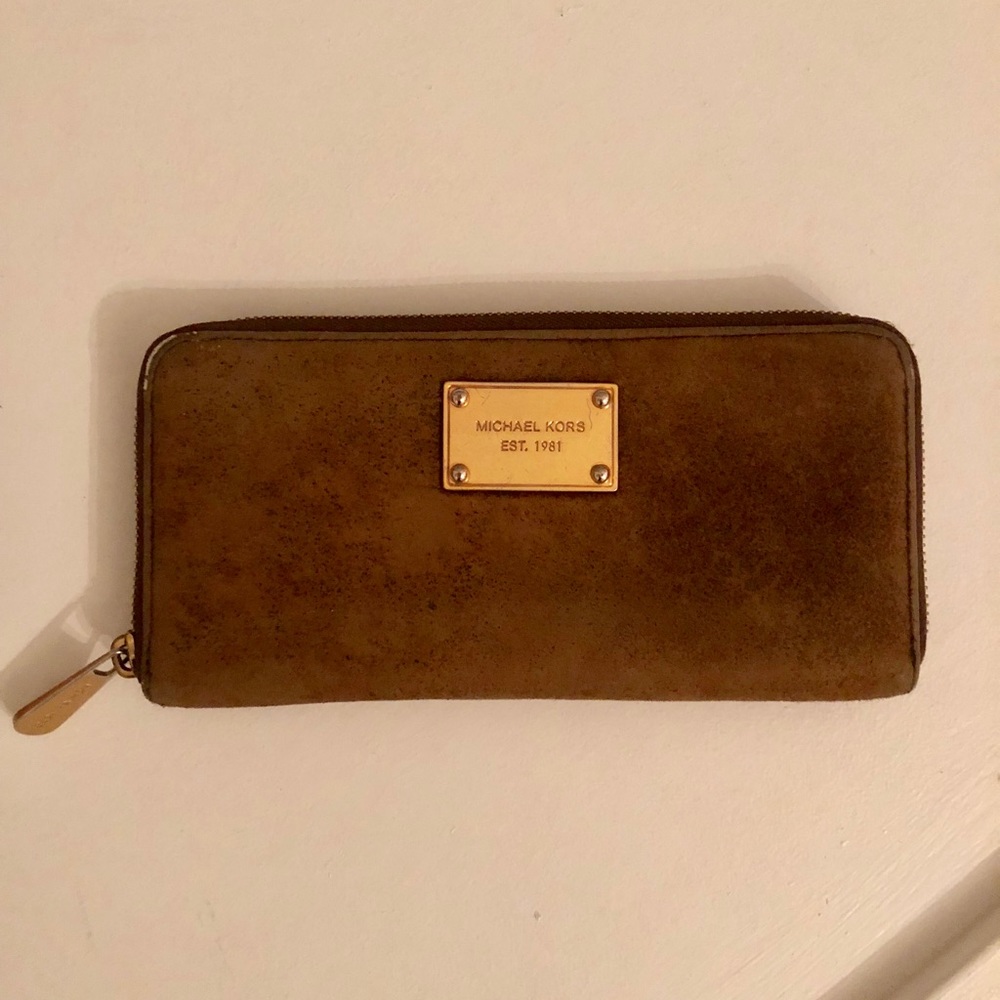 Michael Kors Distressed Wallet